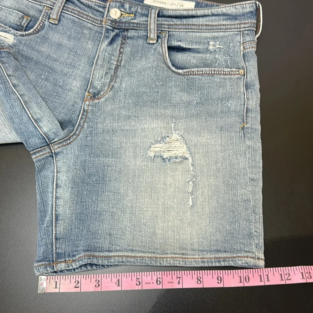 Pilcro and the Letterpress Hyphen Distressed Denim Shorts 28‎ Stretch Comfy